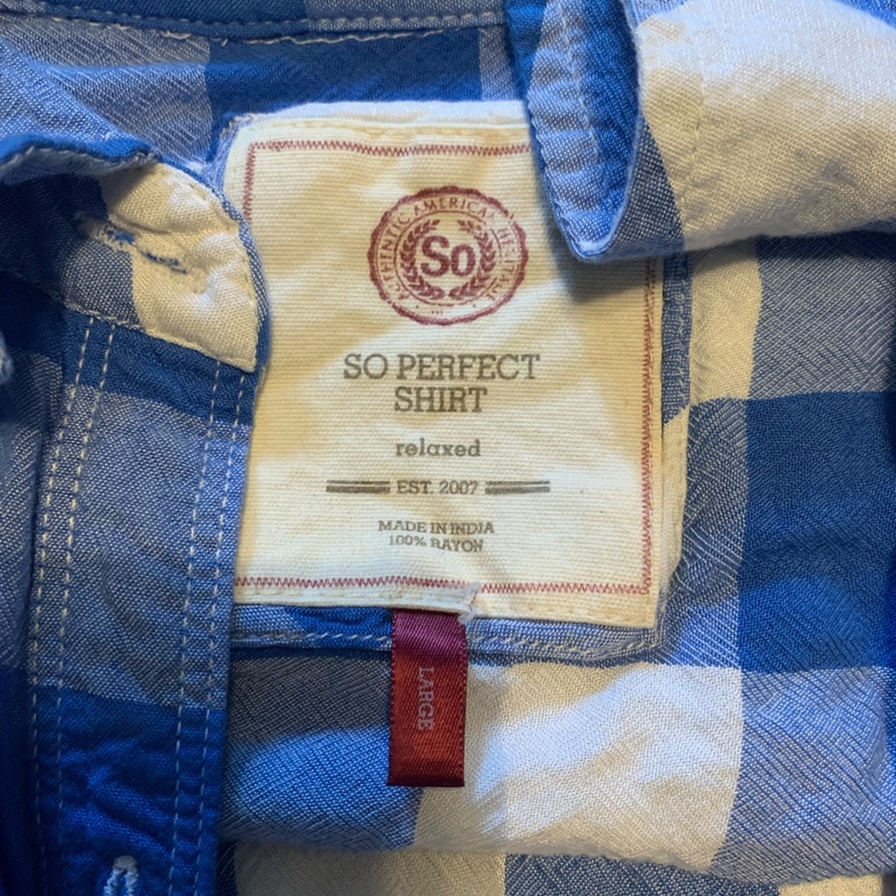 Blue/ white plaid shirt